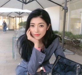 盐城兼职商务模特在线旁观的简单介绍