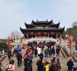 盐城湖北旅游攻略(七月湖北旅游攻略)
