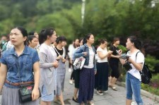 盐城中国的曲男伴游的简单介绍