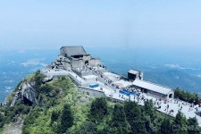 盐城湖南旅游攻略(武汉到湖南旅游攻略)
