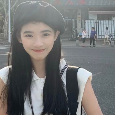 盐城商务伴游带客户去看海豚表演