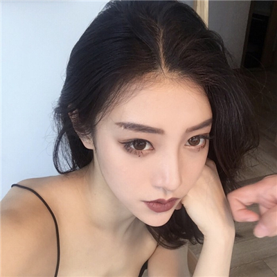 盐城伴游女生寒莱的资料