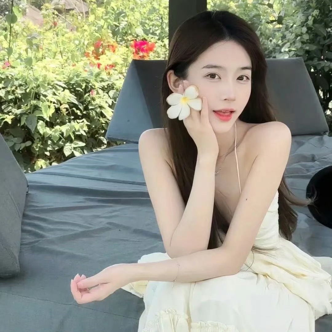 盐城伴游女生Claire的资料