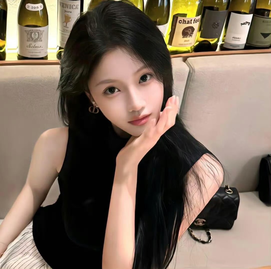 盐城伴游女生阚梦蕊的资料