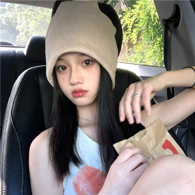 盐城伴游女生乙傲薇的资料