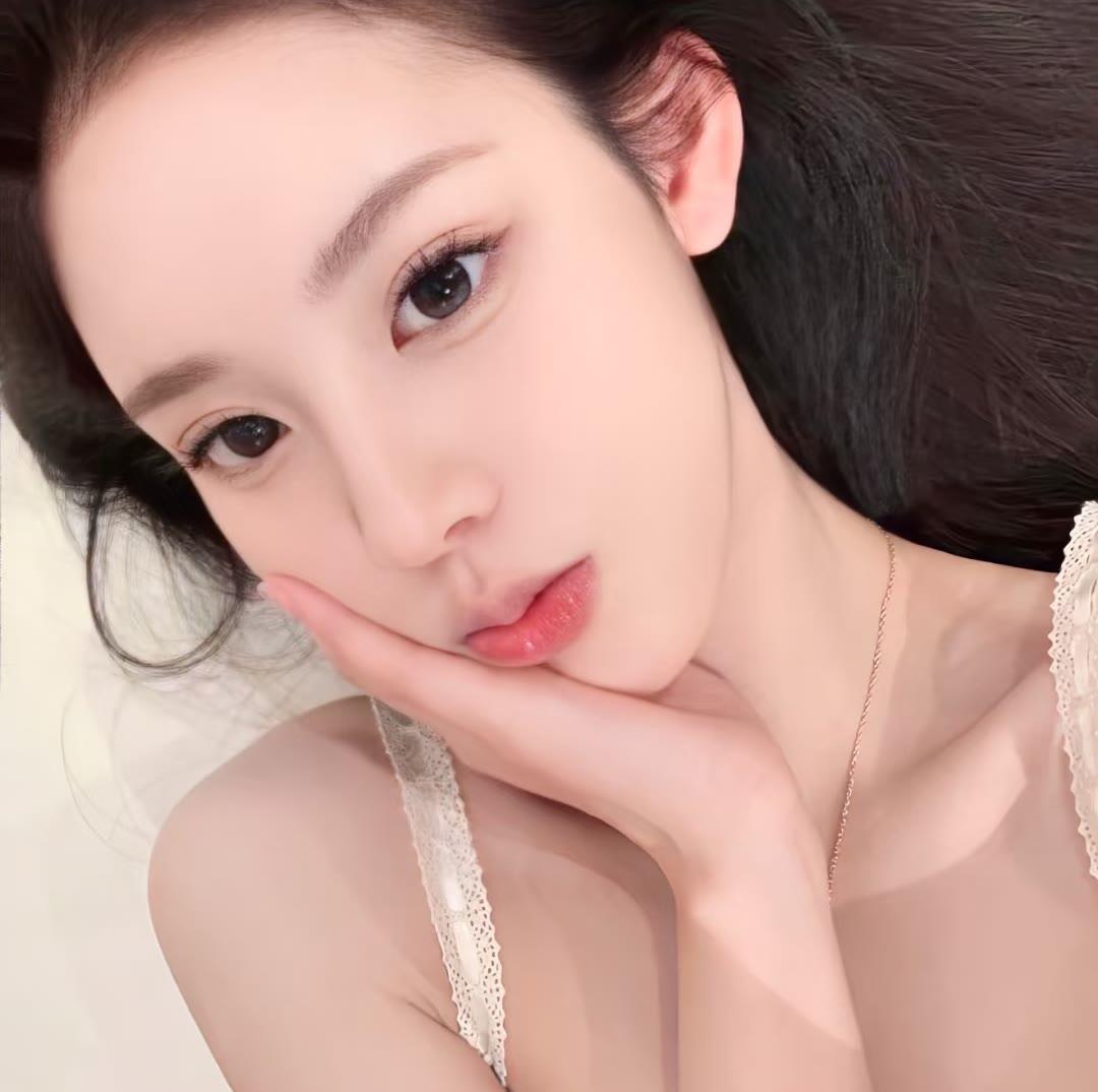 盐城伴游女生佛白易的资料