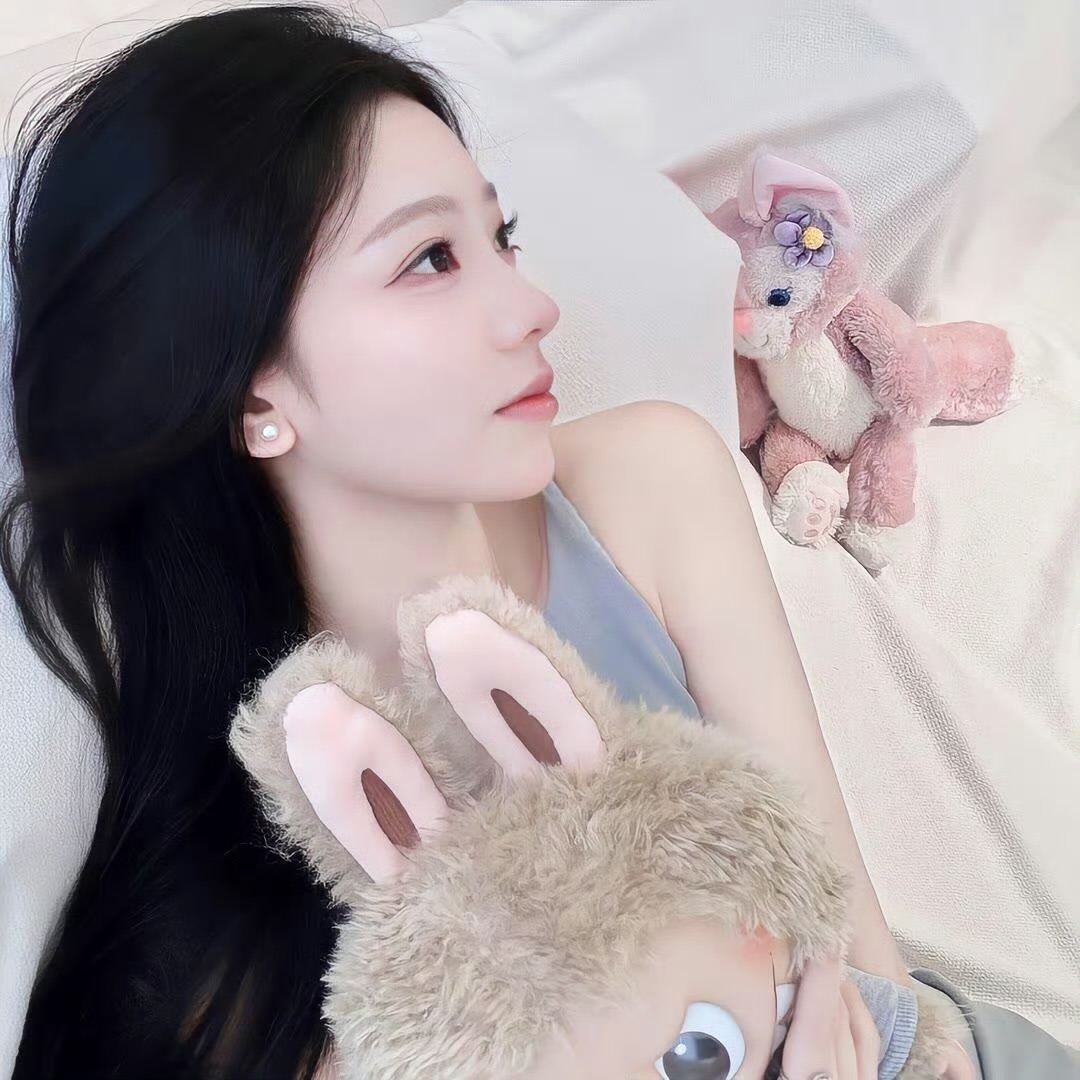 盐城伴游女生林雾眠的资料