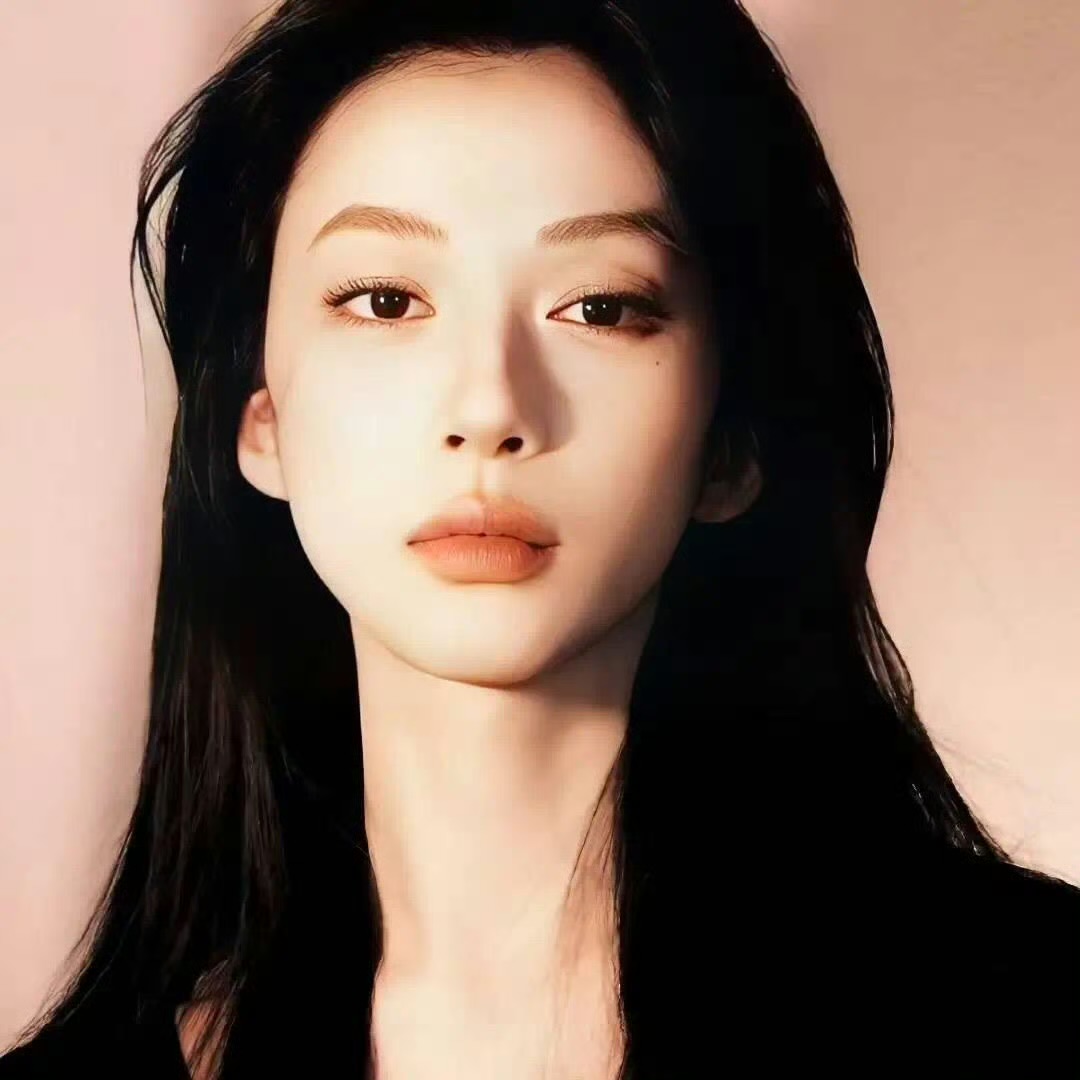 盐城伴游女生佘锦的资料