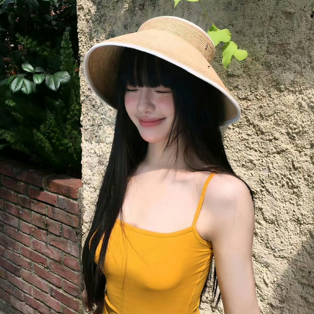 盐城伴游女生周丹的资料