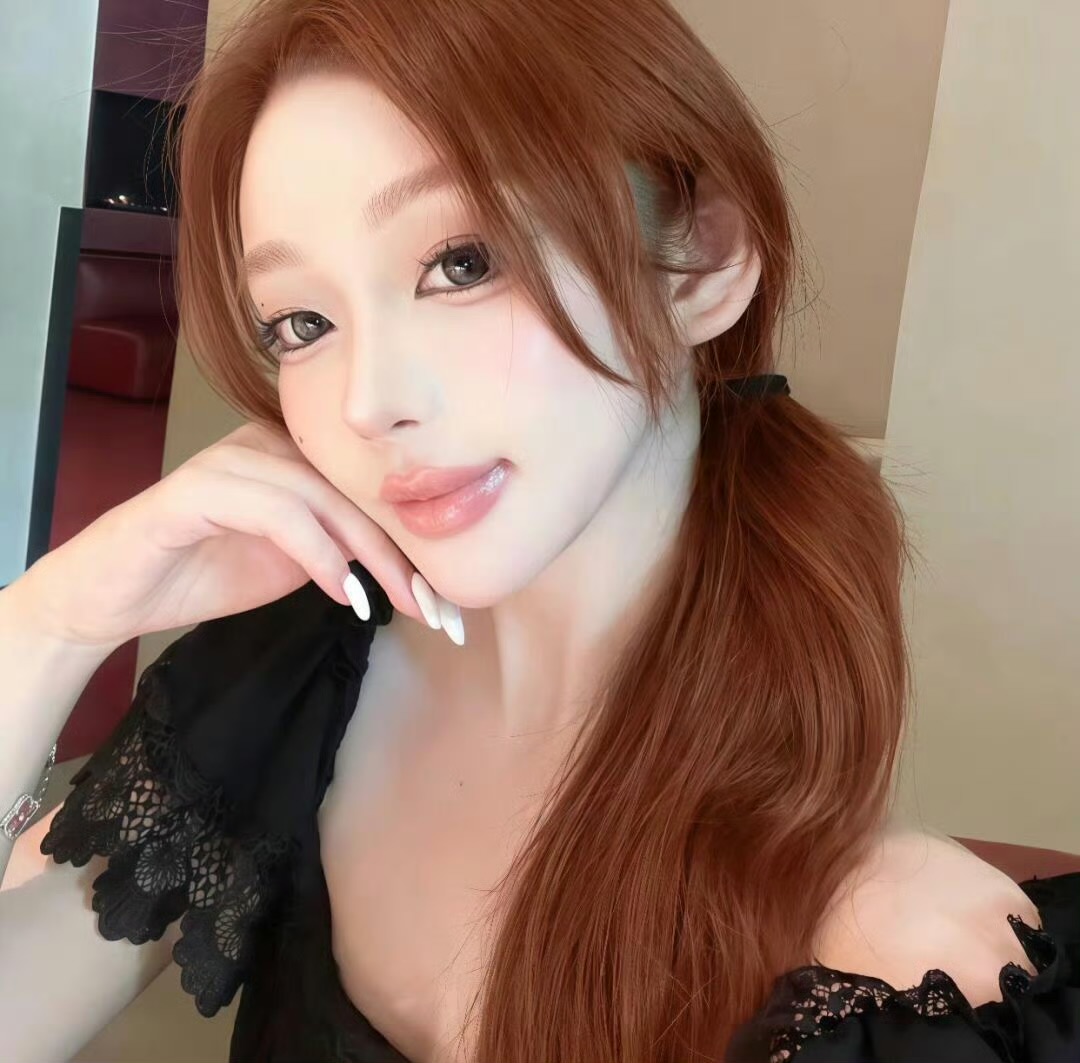 盐城伴游女生 | Victoria LiLI的资料
