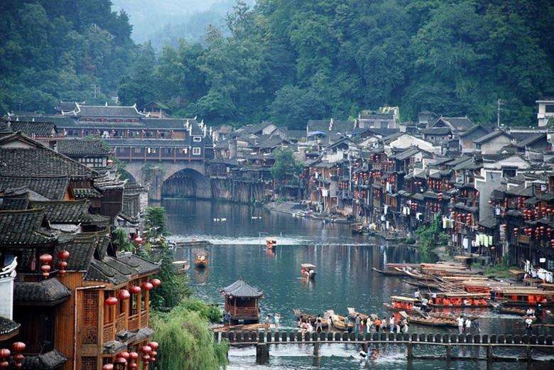 旅游攻略网(旅游攻略网站推荐知乎)